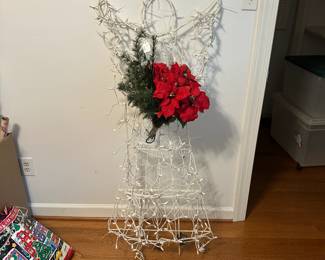 C67 - $25. Lighted Angel Yard Decor. 