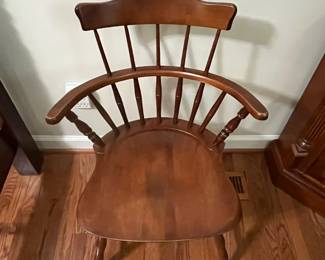 C93 - $60. Windsor Chair. Measures 21.25" wide x 16.75" deep x 31.5" tall. 17" Floor to Seat. 