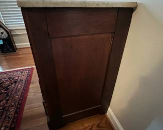 C47 - $125. 4 Drawer Marble Top Chest. Measures 41" wide x 18" deep x 32" tall. Drawers show their age and need a little patience. 
