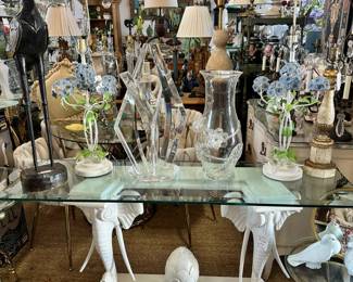 Gampel and Stoll carved wood elephant console, Pair of Italian tole hydrangea lamps, Crane sculputre, and more