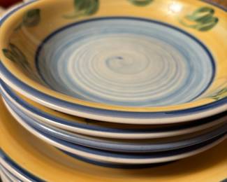 Trisa Stoneware Dinnerware Set
