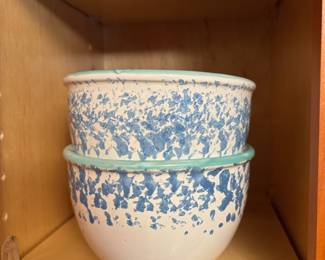 Pair of Italian Pottery Sponware Design Bowls