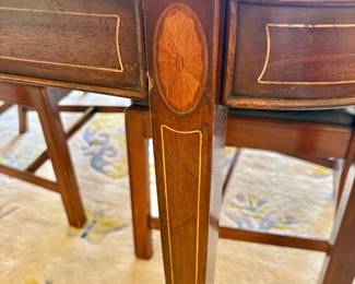 Federal Sheraton Style Dining Table with 6 Chippendale Style Chairs