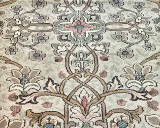 Vintage Floral Accent Rug