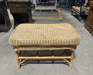 wicker bench