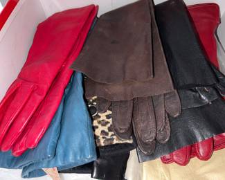 Leather gloves, lots of colors