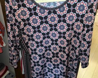 Max Studio patterned top