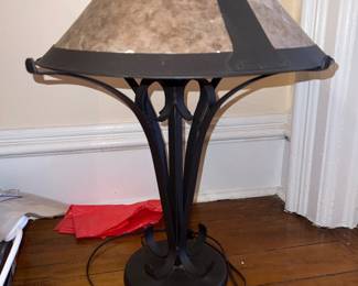Mission style table lamp