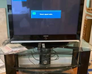 Samsung 42 Plasma TV Model HPS4253 with Glass Media Stand 