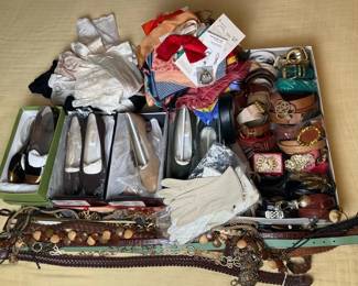 Womens Accessories Lot  Shoes, Belts, Scarves, Gloves  Jewelry