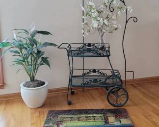 Garden Living With WOODARD