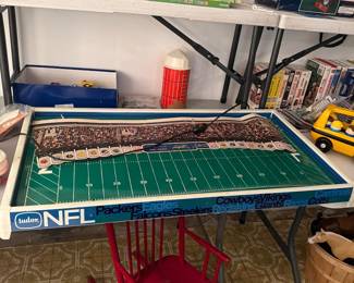 1970s NFL game and 1970s hockey game