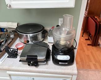 Waffle maker, food processor, crockpot