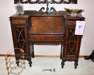 0014Some Highlights Carol Stream Estate Sale