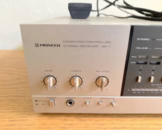 PIONEER RECIEVER