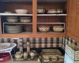 Temp-tations Bakeware & Dishes