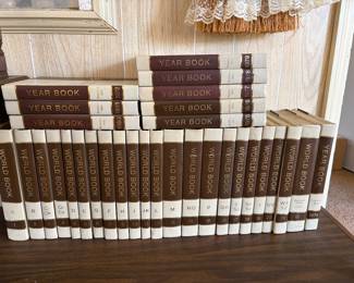 VTG World Book Encyclopedia Set