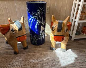 VTG Donkey Planters Hand Painted / Blue Petra Hora Cobalt Blue art Glass Umbrella Vase 1970s & 1980s