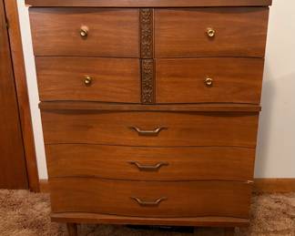 Mid-Century Dresser 5 Drawers