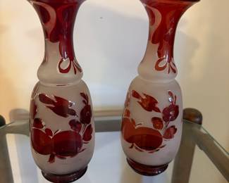 VTG Bohemian Vases Bird Floral Flowers made from ruby red glass & a frosted white finish.