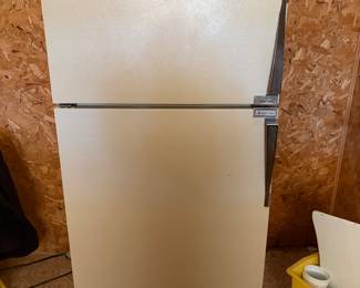 Magic Chef Refrigerator