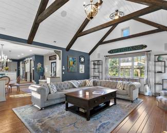 MLS PHOTOS NOT ALL ITEMS AVAILABLE