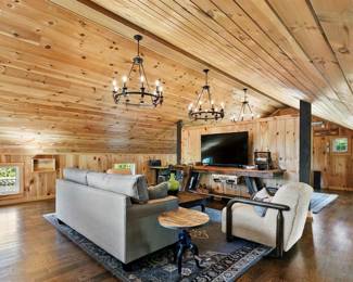 MLS PHOTOS NOT ALL ITEMS AVILABLE SEE