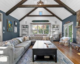 MLS PHOTOS NOT ALL ITEMS AVAILABLE