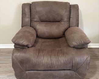Ashley Rocking Recliner 38L / 33D / 40H