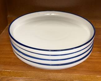 Mainstays Blue Rim Stoneware Dinner Plates