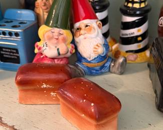 Vintage bread loaf shakers; Uniboek Gnome Shakers; Lighthouse shakers