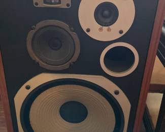 Pioneer HPM 100 speakers