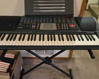 Casio electric keyboard