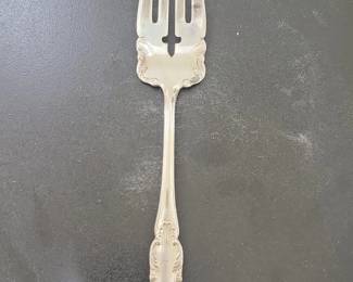 WM. A. Rogers Silverplate Serving Fork  Scroll and Beaded Edge Pattern