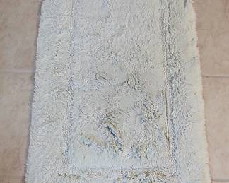 Light Blue Plush Bath Mat