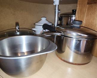 Stainless Steel Pot and Bowl Set