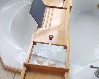 Bamboo Bathtub Caddy with Book/Tablet Holder