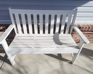 POLYWOOD Vineyard 48 Inch Recycled Plastic Bench in White