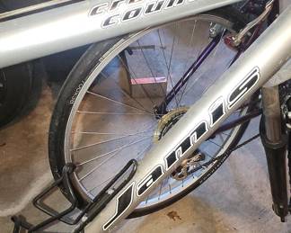 Jamis Cross Country Mountain Bike