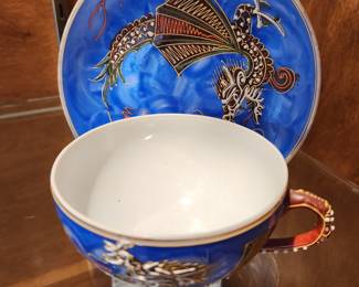 Vintage Japanese Enamel Dragonware Tea Cup.