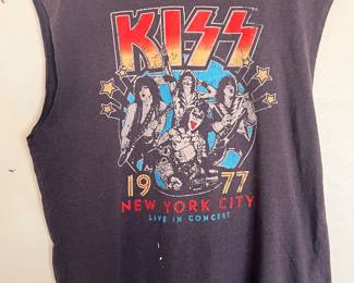 Vintage 1977 KISS T-Shirt