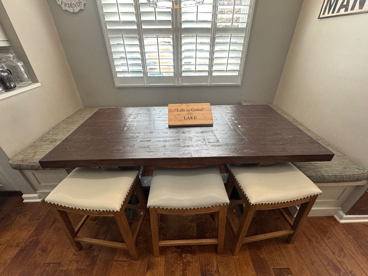 Reclaimed wood table