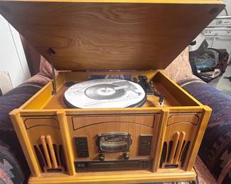 Col Record Player and CD Player
