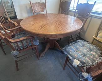 Furn Oak Kitchen Table
