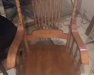 Furn Rocking Oak Rocking Chair