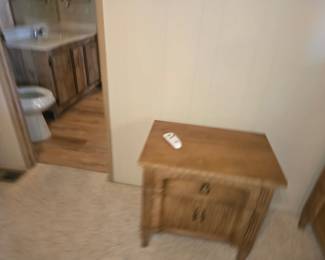 2 end tables with dresser 