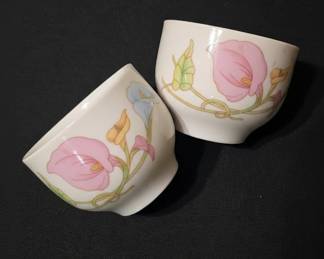 Set of Two Hutschenreuther Calypso Teacups