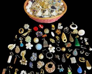 Upcycle Dreams Jewelry Parts Single Earrings Mystery Mix