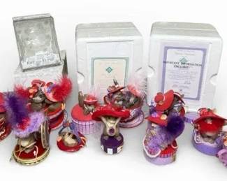 Charming Tails Red Hat Figurine Collection 11 Pieces  Fitz  Floyd The Hamilton Collection
