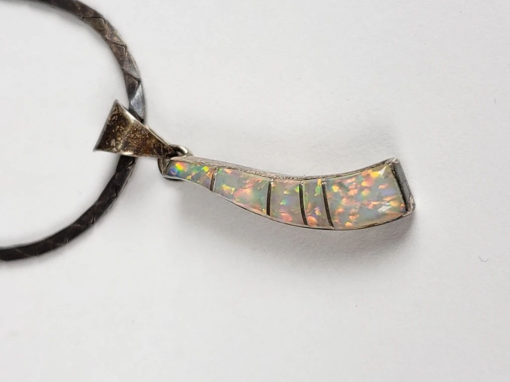 Sterling silver and opal inlay pendant on sterling chain
